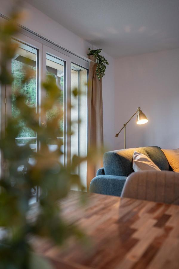Moderne Wohnung Mit Parkplatz - Top Floor Ostermundigen Exterior foto