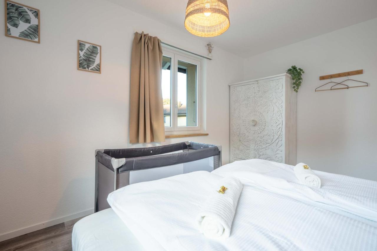 Moderne Wohnung Mit Parkplatz - Top Floor Ostermundigen Exterior foto